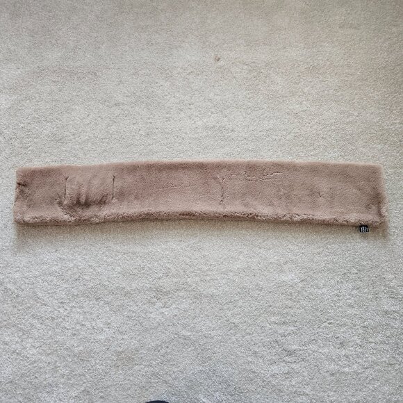 Faux Fur Scarf - Picture 3 of 4